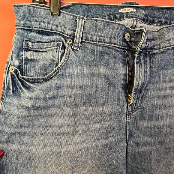 Wmns Old Navy Boyfriend Mid-Rise Light Wash Jean Size 12 - Picture 2 of 4